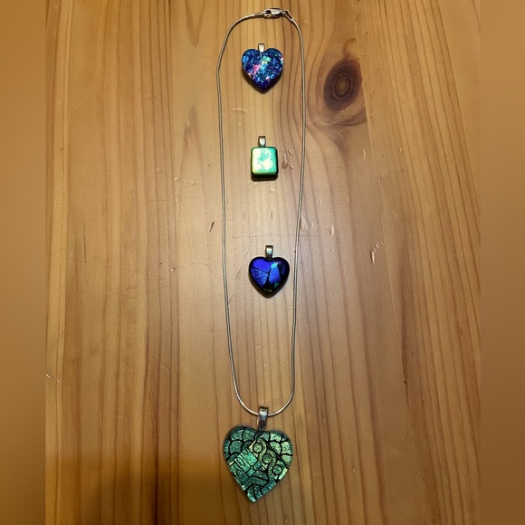 Jewelry - A Touch of Glass pendants (4) with chain